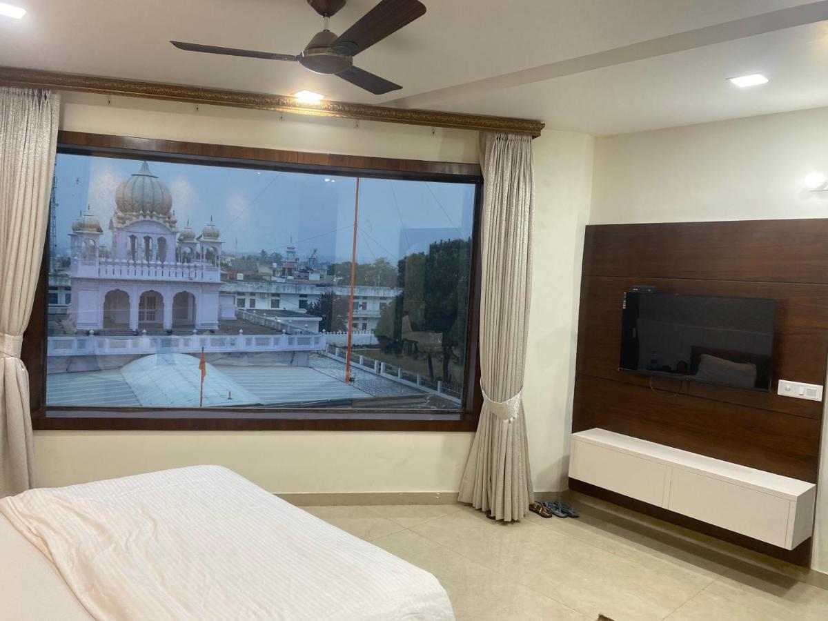 Hotel Temple View Inn Anandpur Sahib Exterior photo