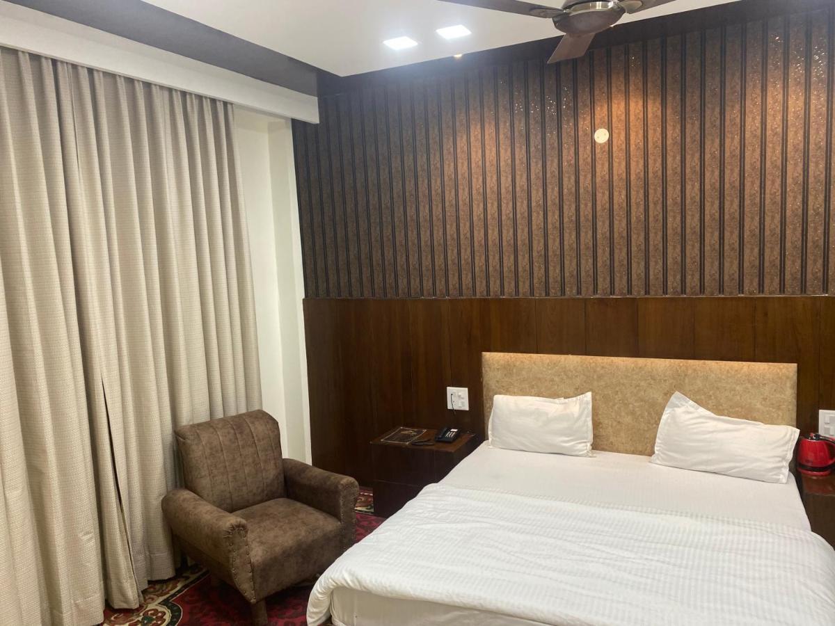 Hotel Temple View Inn Anandpur Sahib Exterior photo