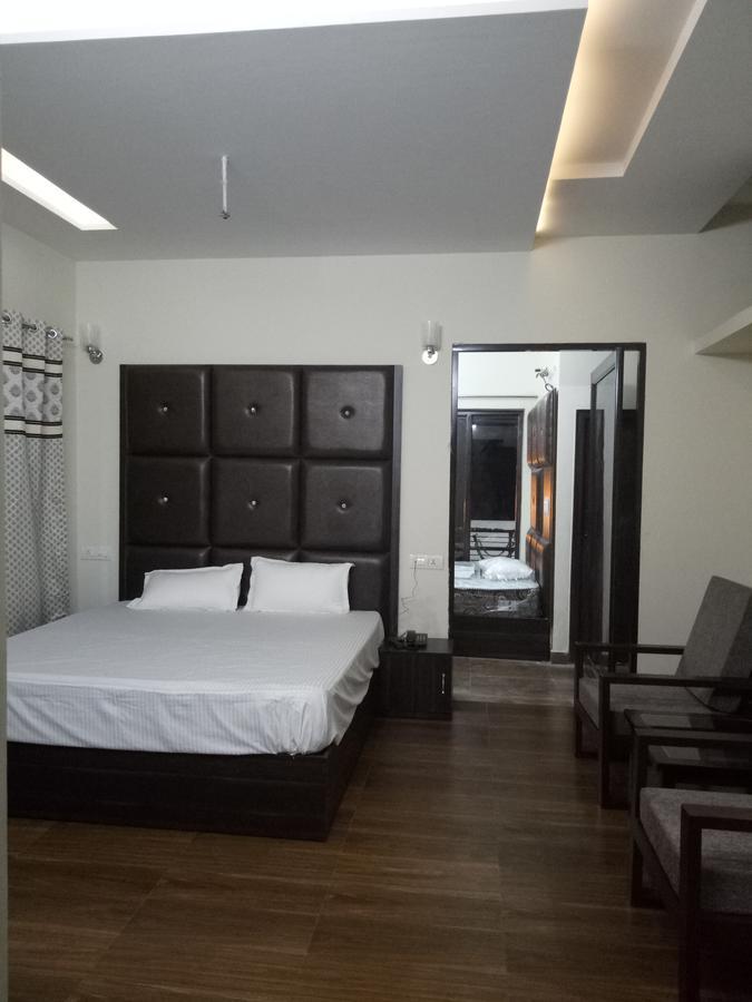 Hotel Temple View Inn Anandpur Sahib Exterior photo
