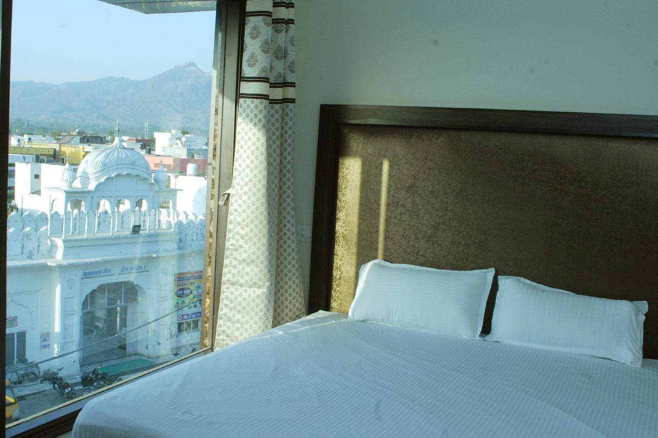 Hotel Temple View Inn Anandpur Sahib Exterior photo