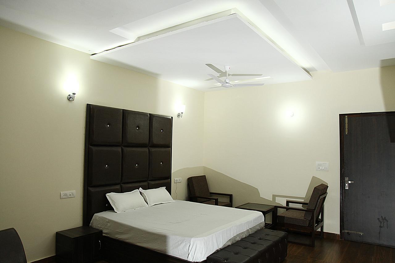 Hotel Temple View Inn Anandpur Sahib Exterior photo
