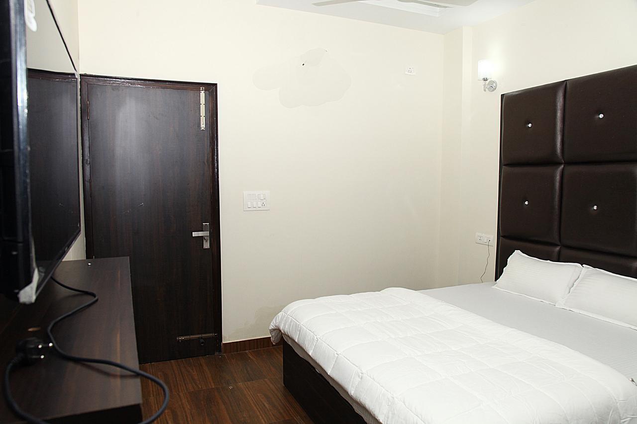Hotel Temple View Inn Anandpur Sahib Exterior photo